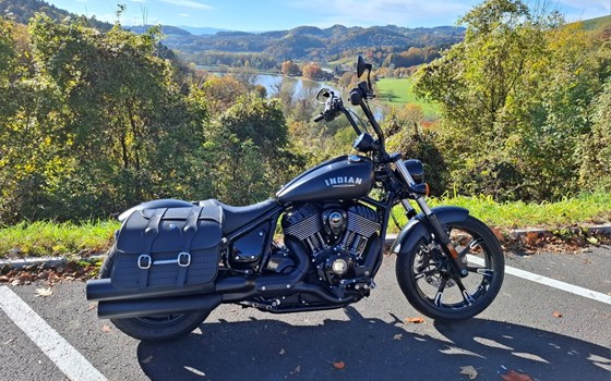 Gebrauchtmotorrad Indian Chief Dark Horse - Bild 1 Gebrauchtmotorrad Indian Chief Dark Horse - Bild 1