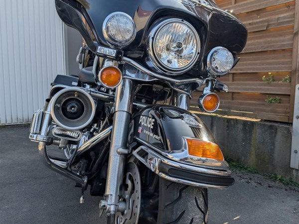 Gebrauchtmotorrad Harley-Davidson Electra Glide Police Edition