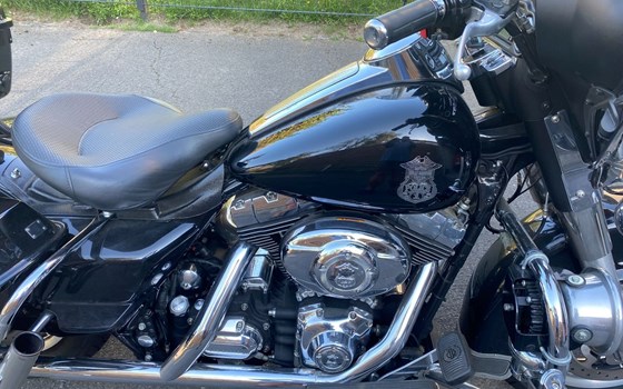Gebrauchtmotorrad Harley-Davidson Electra Glide Police Edition - Bild 5