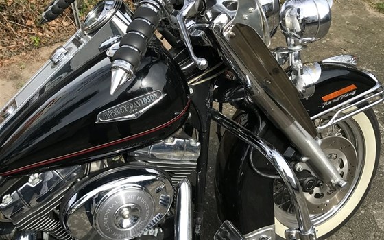 Gebrauchtmotorrad Harley-Davidson Road King Classic FLHRC - Bild 21