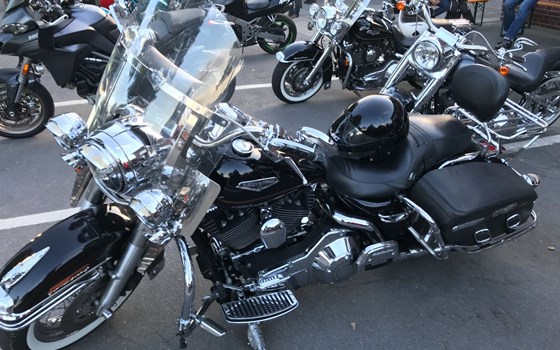 Gebrauchtmotorrad Harley-Davidson Road King Classic FLHRC - Bild 7