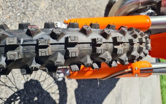 Gebrauchtmotorrad KTM 380 EGS - Bild 5 Gebrauchtmotorrad KTM 380 EGS - Bild 5