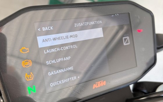 Gebrauchtmotorrad KTM 790 Duke - Bild 9