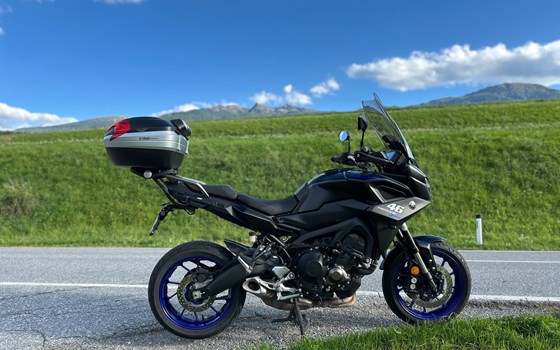 Gebrauchtmotorrad Yamaha Tracer 900 - Bild 1 Gebrauchtmotorrad Yamaha Tracer 900 - Bild 1
