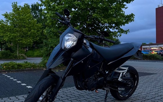 Gebrauchtmotorrad KTM 690 SMC R - Bild 1