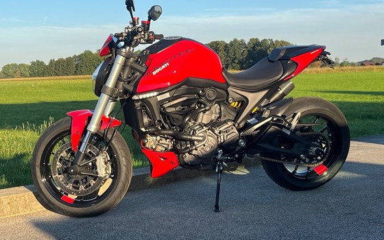 Gebrauchtmotorrad Ducati Monster + - Bild 1
