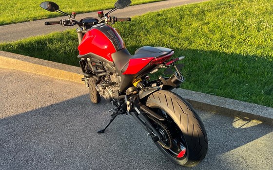 Gebrauchtmotorrad Ducati Monster + - Bild 3