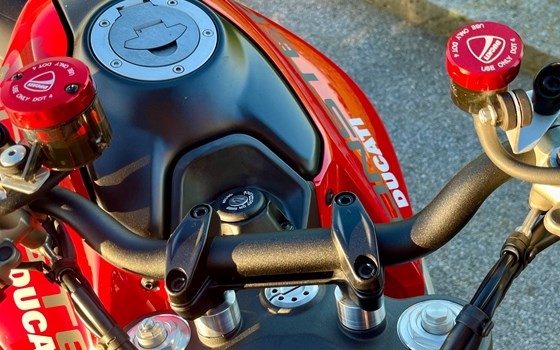 Gebrauchtmotorrad Ducati Monster + - Bild 9