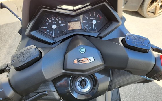 Gebrauchtmotorrad Yamaha T-MAX 530 ABS - Bild 4 Gebrauchtmotorrad Yamaha T-MAX 530 ABS - Bild 4