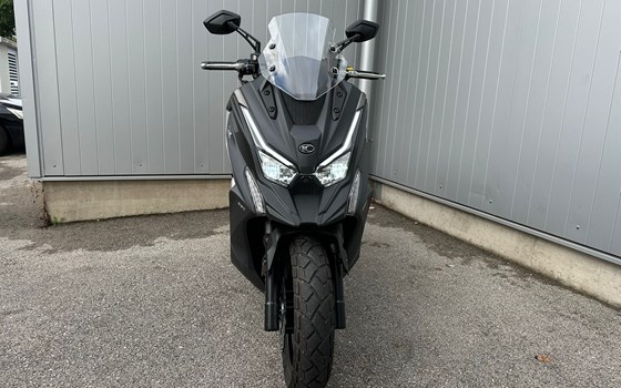 Gebrauchtmotorrad Kymco DT X360 350i ABS - Bild 2 Gebrauchtmotorrad Kymco DT X360 350i ABS - Bild 2