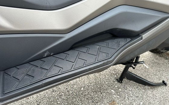 Gebrauchtmotorrad Kymco DT X360 350i ABS - Bild 7 Gebrauchtmotorrad Kymco DT X360 350i ABS - Bild 7