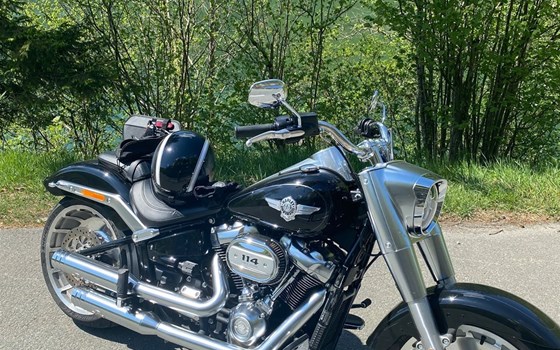 Gebrauchtmotorrad Harley-Davidson Softail Fat Boy 114 FLFBS - Bild 1 Gebrauchtmotorrad Harley-Davidson Softail Fat Boy 114 FLFBS - Bild 1