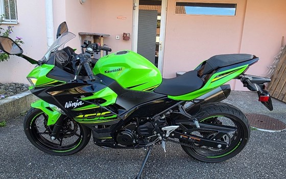 Motorrad Occasion Kawasaki Ninja 400 - Bild 3