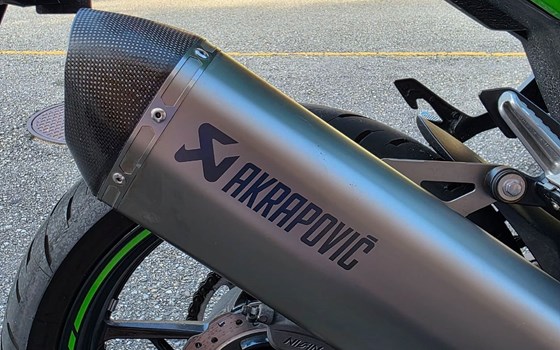 Motorrad Occasion Kawasaki Ninja 400 - Bild 6