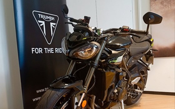 Gebrauchtmotorrad Triumph Street Triple 765 RS - Bild 9