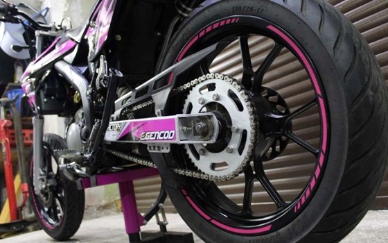 Gebrauchtmotorrad Rieju MRT 50 SM - Bild 13 Gebrauchtmotorrad Rieju MRT 50 SM - Bild 13