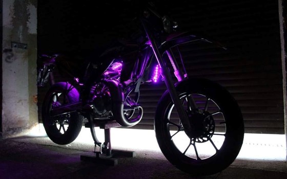 Gebrauchtmotorrad Rieju MRT 50 SM - Bild 6 Gebrauchtmotorrad Rieju MRT 50 SM - Bild 6