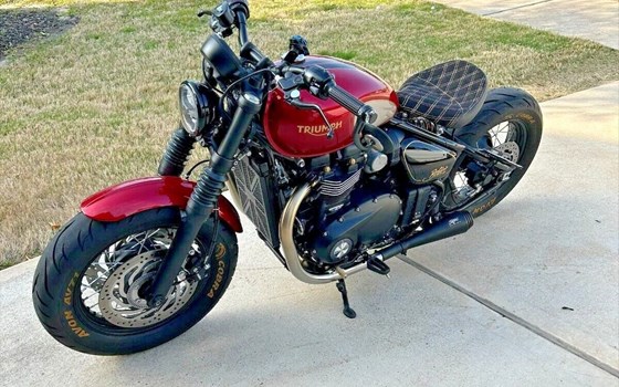 Gebrauchtmotorrad Triumph Bonneville Bobber - Bild 1 Gebrauchtmotorrad Triumph Bonneville Bobber - Bild 1