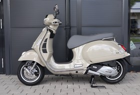 Vespa GTS 125