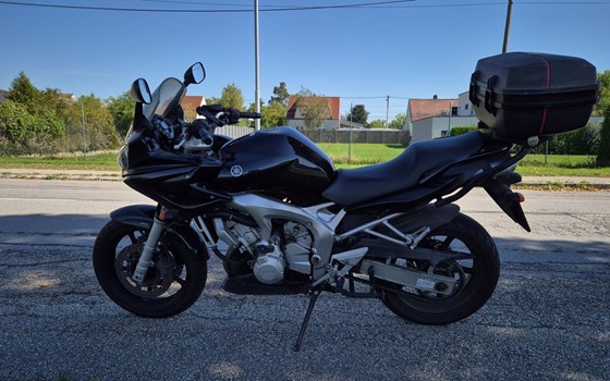 Gebrauchtmotorrad Yamaha FZ6 Fazer S2 - Bild 1