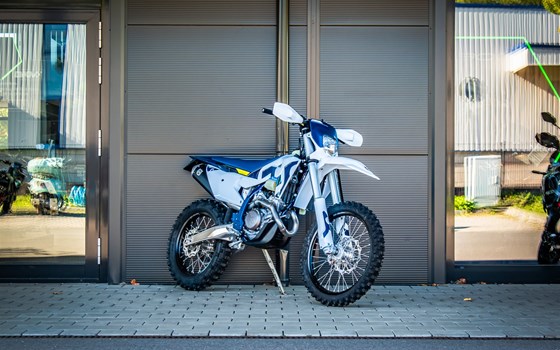 Neufahrzeug Husqvarna FE 501 - Bild 6