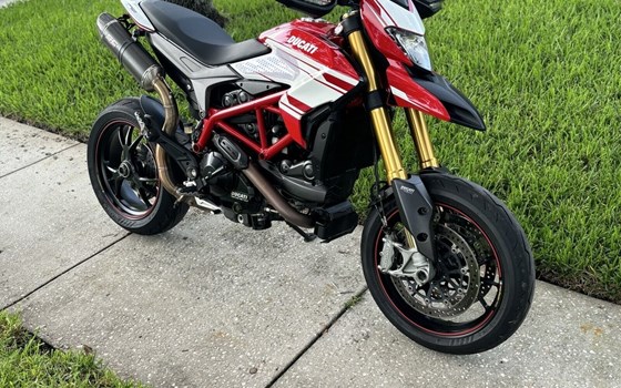 Gebrauchtmotorrad Ducati Hypermotard 939 SP - Bild 2