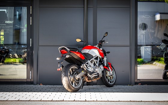 Gebrauchtmotorrad Aprilia Mana 850 - Bild 2