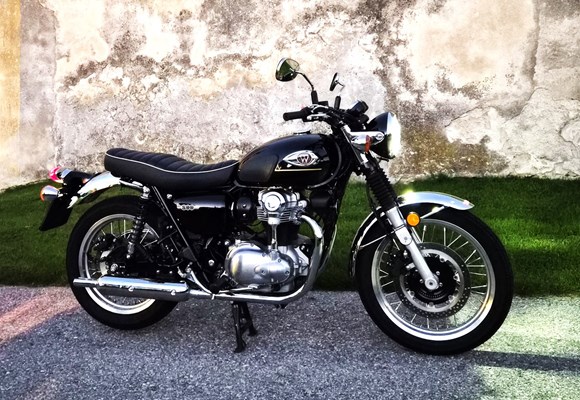 Kawasaki W800