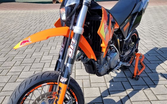 Gebrauchtmotorrad KTM 625 SMC - Bild 2 Gebrauchtmotorrad KTM 625 SMC - Bild 2