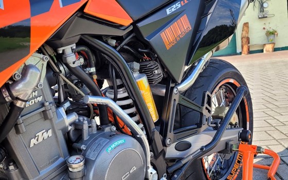 Gebrauchtmotorrad KTM 625 SMC - Bild 9 Gebrauchtmotorrad KTM 625 SMC - Bild 9