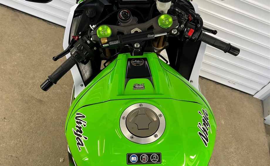 Angebot Kawasaki Ninja ZX-10R Bild 4: Angebot Kawasaki Ninja ZX-10R