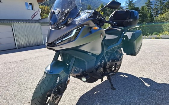 Gebrauchtmotorrad Honda NT1100 DCT - Bild 3 Gebrauchtmotorrad Honda NT1100 DCT - Bild 3
