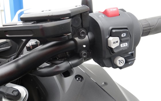 Gebrauchtmotorrad Honda NT1100 DCT Electronic Suspension - Bild 10