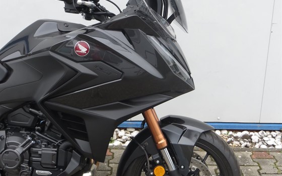 Gebrauchtmotorrad Honda NT1100 DCT Electronic Suspension - Bild 4