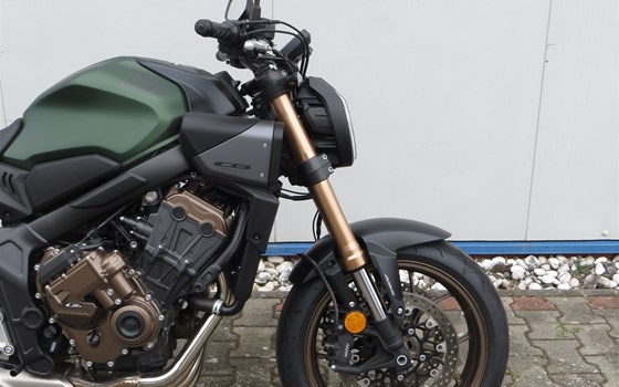 Gebrauchtmotorrad Honda CB650R E-Clutch - Bild 2