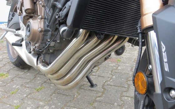 Gebrauchtmotorrad Honda CB650R E-Clutch - Bild 6