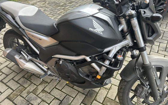 Gebrauchtmotorrad Honda NC750S - Bild 2 Gebrauchtmotorrad Honda NC750S - Bild 2