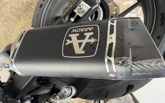 Gebrauchtmotorrad Honda CB750 Hornet - Bild 7 Gebrauchtmotorrad Honda CB750 Hornet - Bild 7