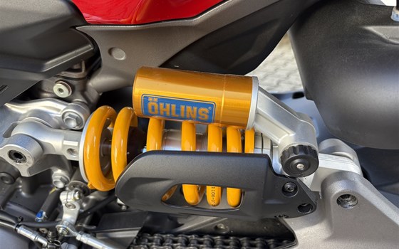 Gebrauchtmotorrad Ducati Streetfighter V2 S - Bild 14