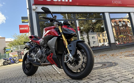 Gebrauchtmotorrad Ducati Streetfighter V2 S - Bild 6