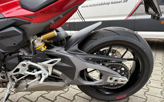 Gebrauchtmotorrad Ducati Streetfighter V4 - Bild 13