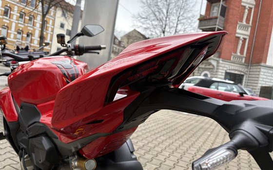 Gebrauchtmotorrad Ducati Streetfighter V4 - Bild 16