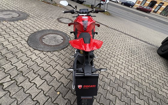 Gebrauchtmotorrad Ducati Streetfighter V4 - Bild 5