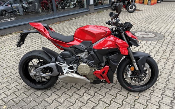 Gebrauchtmotorrad Ducati Streetfighter V4 - Bild 7