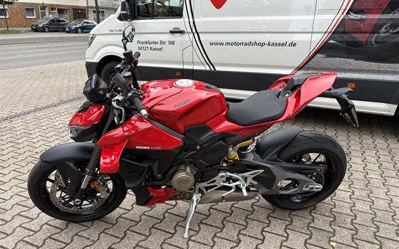 Gebrauchtmotorrad Ducati Streetfighter V4 - Bild 8