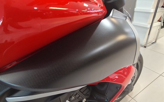 Gebrauchtmotorrad Ducati Diavel V4 - Bild 5 Gebrauchtmotorrad Ducati Diavel V4 - Bild 5