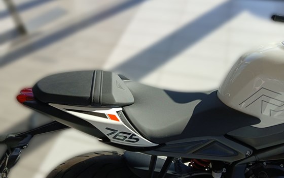 Neufahrzeug Triumph Street Triple 765 R - Bild 15