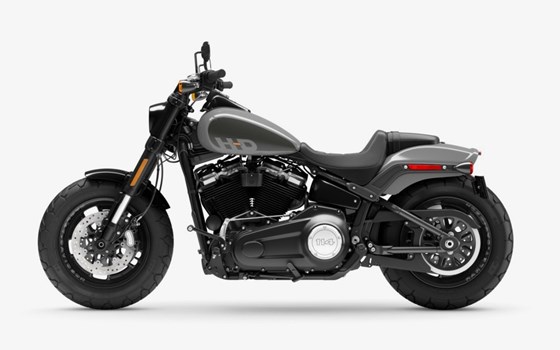 Neufahrzeug Harley-Davidson Softail Fat Bob 114 FXFBS - Bild 4 Neufahrzeug Harley-Davidson Softail Fat Bob 114 FXFBS - Bild 4
