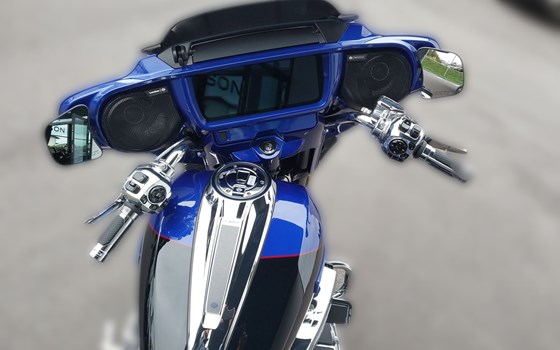 Gebrauchtmotorrad Harley-Davidson CVO Street Glide FLHXSE - Bild 7 Gebrauchtmotorrad Harley-Davidson CVO Street Glide FLHXSE - Bild 7