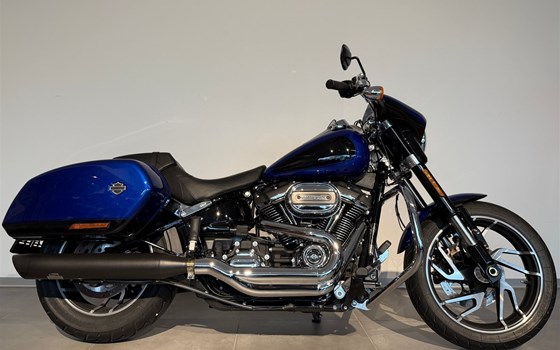 Gebrauchtmotorrad Harley-Davidson Softail Sport Glide FLSB - Bild 4